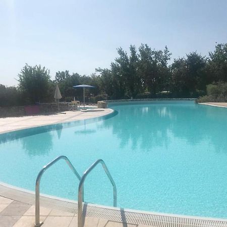 مانربا ديل جاردا Luxury Apartments - Le Fate - Residence With Pool المظهر الخارجي الصورة