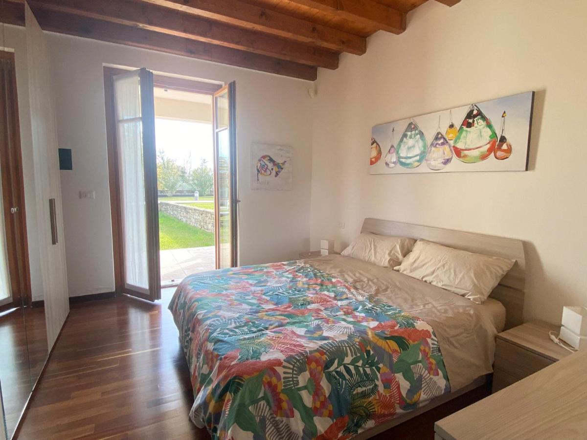 مانربا ديل جاردا Luxury Apartments - Le Fate - Residence With Pool المظهر الخارجي الصورة