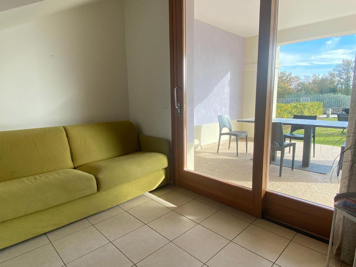 مانربا ديل جاردا Luxury Apartments - Le Fate - Residence With Pool المظهر الخارجي الصورة