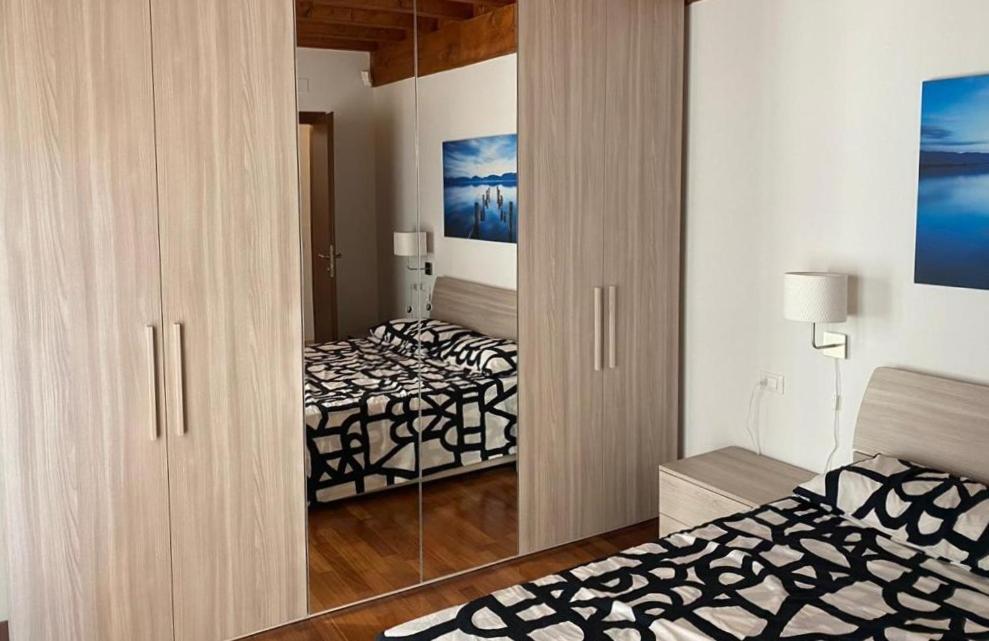 مانربا ديل جاردا Luxury Apartments - Le Fate - Residence With Pool المظهر الخارجي الصورة
